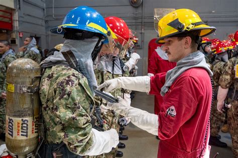 DVIDS - Images - Naval Reserve Officers Training Corps (NRTOC) New ...