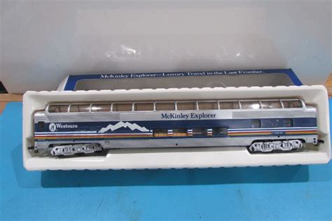 HO Scale Bachmann 71644 Passenger Cars McKinley Explorer Chulitna