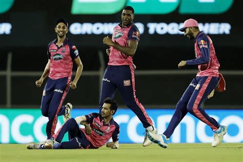 Yuzvendra Chahal strikes a pose after his hat-trick | ESPNcricinfo.com