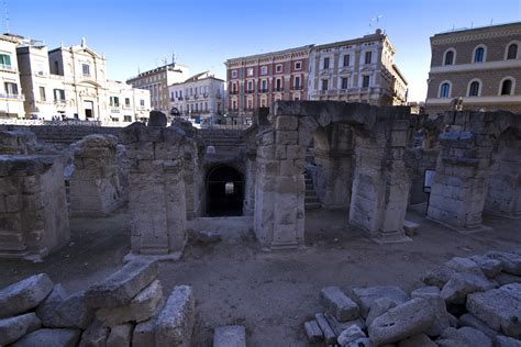 The Roman Amphitheatre Lecce It Gives A Sense Of Respect Flickr