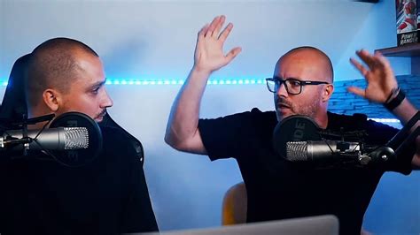 Kako se Komotar Minuta pripravi pred snemanjem vlogov - YouTube 