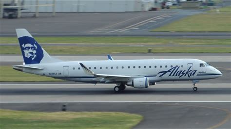 Alaska Airlines Skywest Embraer Erj 175 N174sy Takeoff From Pdx Youtube