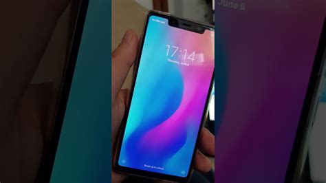 Mi8SE self reboot - YouTube