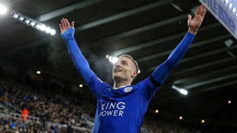 Watch: Vardy Breaks Goal Scoring Record In Premier League