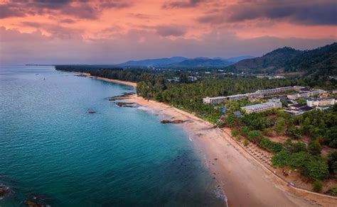 Exploring the Beaches in Khao Lak: A Complete Travel Guide - Thailand ...