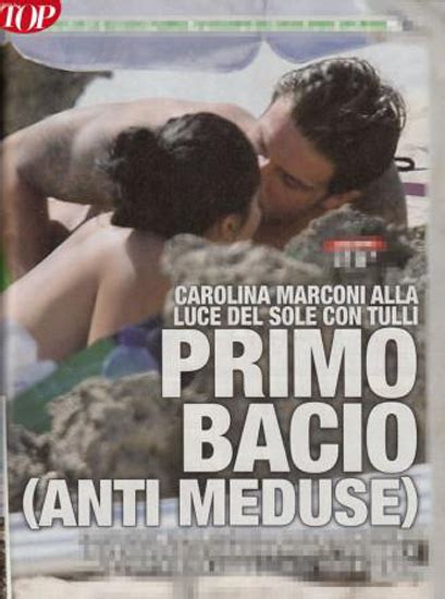 Di Carolina Marconi Il Primo Topless Dellestate Eccola Col