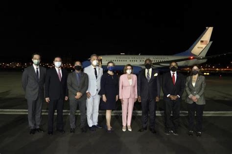 Us House Speaker Pelosi Arrives In Taiwan Defying Beijing Ap News