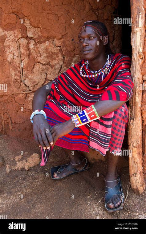 Maasai Warrior Hi Res Stock Photography And Images Alamy