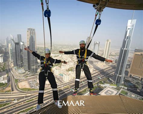 Expérience Sky Views Edge Walk au Burj Khalifa musement