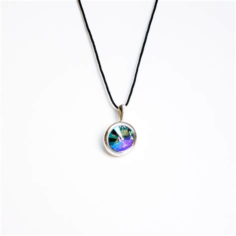 Petit Pendentif Rond Arc En Ciel Ou Multicolore En Cristal De Swaro