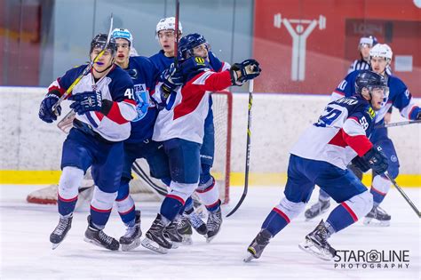 Hokejov Z Pas Juniorov Hc Slovan Bratislava Mmhk Nitra Bratislava