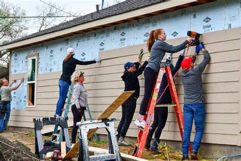 Women Helping To Build Habitat Home Princeton Herald