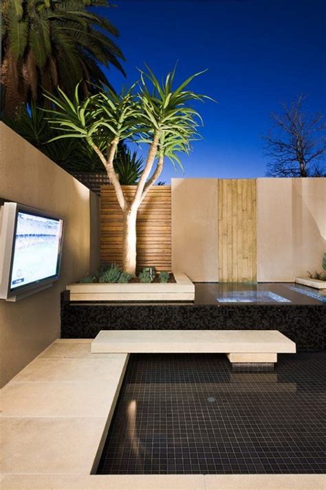 Minimalist Garden “The Comfortable Place to Be” | Founterior