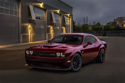 Dodge Challenger Srt Hd Wallpaper Hintergrund X Id