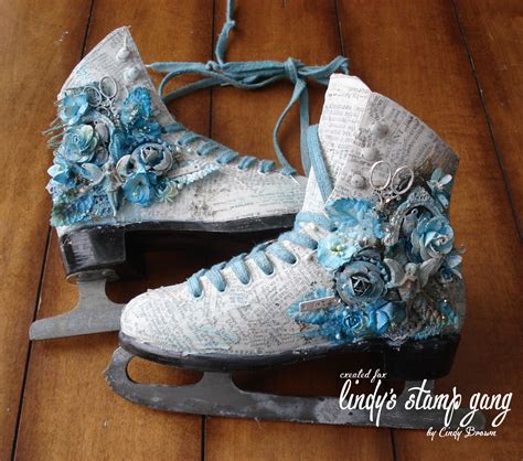 Decorative Ice Skates for Christmas by Cindy Brown – Lindy's Gang