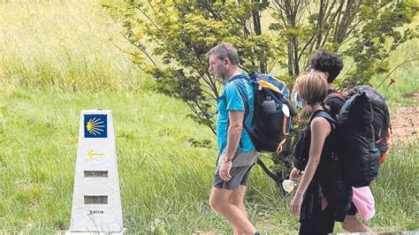 El número de peregrinos del Camino de Santiago sube en el mes de