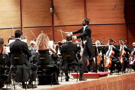 Montaño Returns With Lorchestra Sinfonica Di Milano Conducting