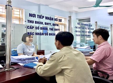 Hưởng trợ cấp thất nghiệp tối đa 12 tháng thời gian đóng dư được bảo lưu