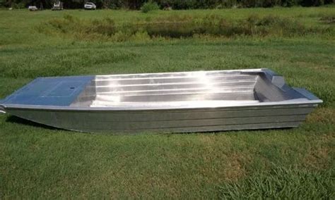 Aluminum Row Boats & Flat Bottom Boats Oars Included, Size/Dimension ...