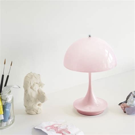 Louis Poulsen Panthella 160 Portable Opal USB Rechargeable LED Table