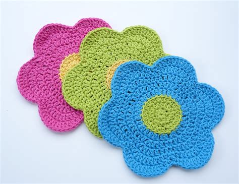 Whiskers Wool Flower Power Dishcloth Free Pattern