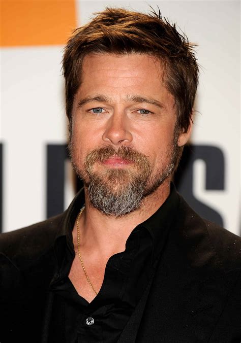 70 Charming Brad Pitt Hairstyles - Styling Ideas (2022)