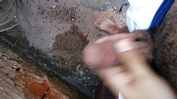 bastardo cumming en el callejón XVIDEOS