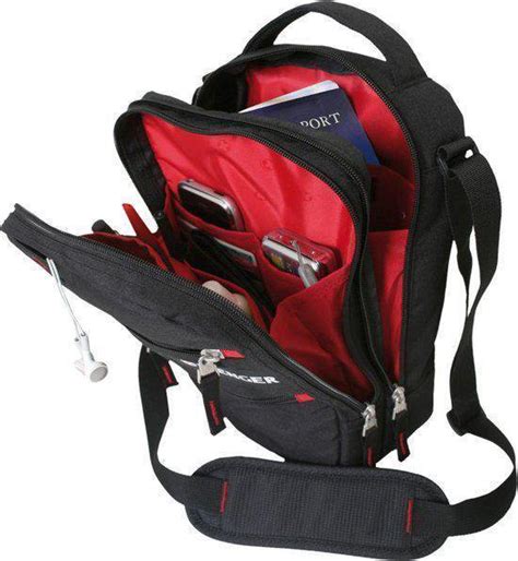 Wenger Belp Vertical Boarding Bag Reistas Zwart