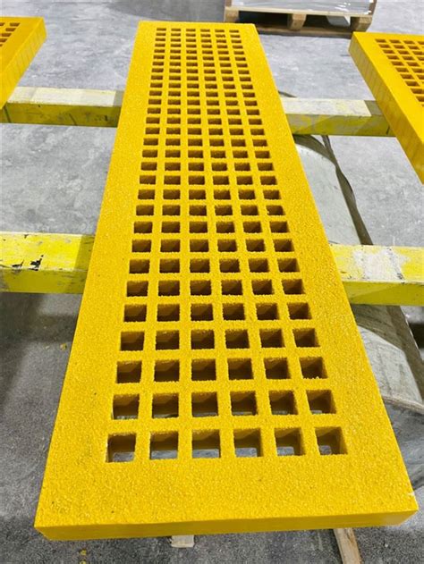 China Customized FRP GRP Heavy Duty Molded Grating Manufacturers