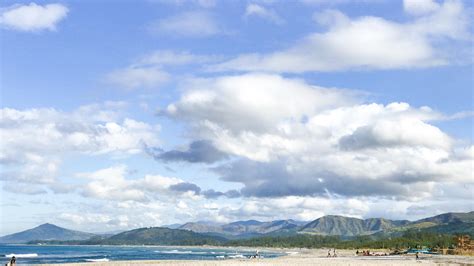 liwliwa beach zambales rphilippines