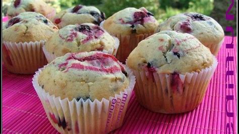 Muffins au mascarpone à la vanille et aux fruits rouges