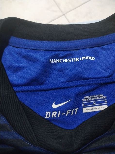 Mu Football Jersey Men S Fashion Activewear On Carousell