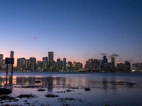 Miami Beach Sunrise: Skyline Reflection - HDRi Maps and Backplates