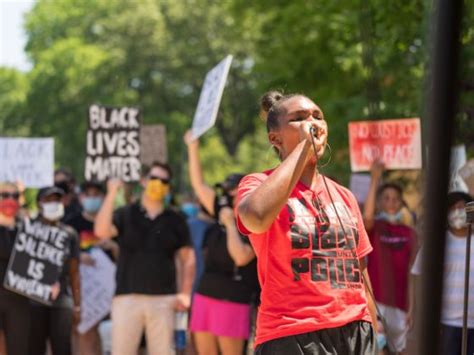 blm peaceful protests  working