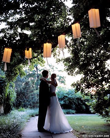 Alternative Wedding: Lanterns for Weddings