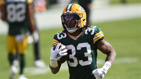 Green Bay Packers: Aaron Jones latest addition to injury list