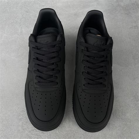 Custom AIR FORCE 1 black - Mattest - TA Customs