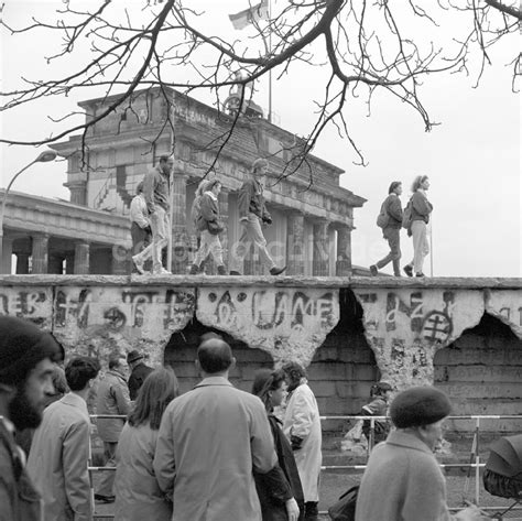 DDR Bildarchiv Berlin Abriss Der Mauer In Berlin