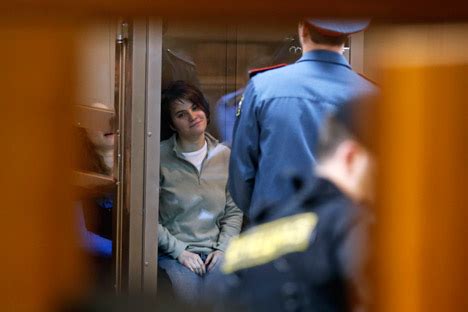 Pussy Riot Prozess Eine Frau kommt auf Bewährung frei Russia Beyond DE