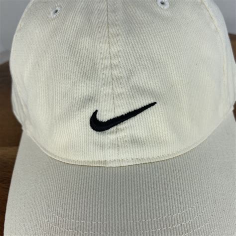 Nike White and Black Basic Swoosh One Size Adjustable… - Gem