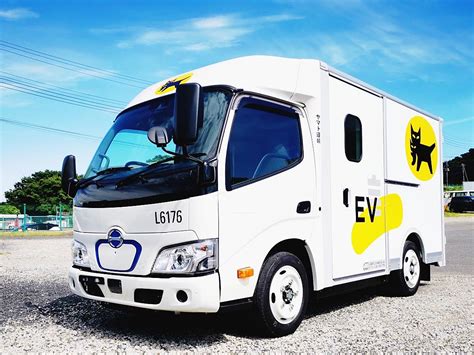 日野、ヤマト運輸に小型evトラック「デュトロz Ev」を500台納入｜自動車メーカー｜紙面記事