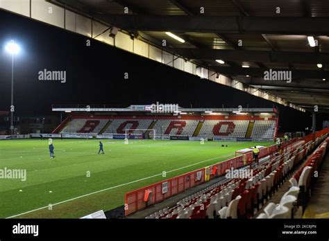 Exeter city stadium general view hi-res stock photography and images ...