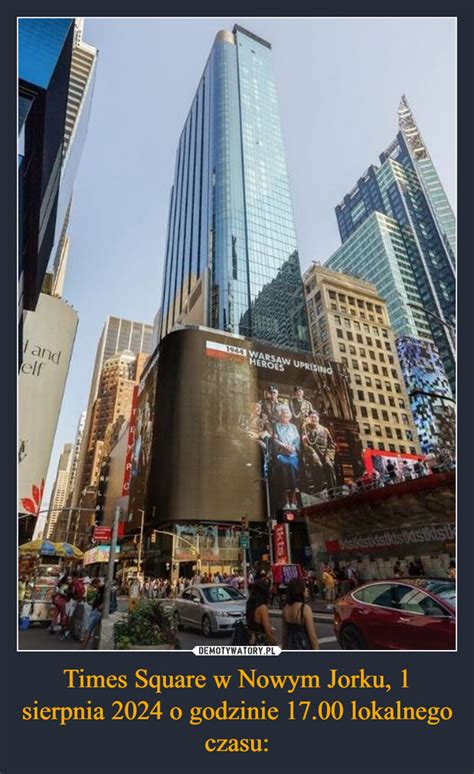 Times Square W Nowym Jorku Sierpnia O Godzinie Lokalnego