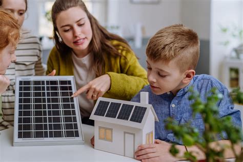 Photovoltaik Fassaden Solarmodule F R Geb Ude Gr Nen Strom Erzeugen