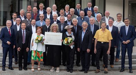 Handwerkskammer Verleiht In Straubing Zahlreiche Goldene Meisterbriefe