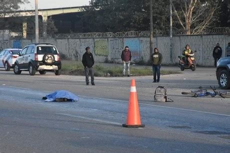 Tr Gico Accidente En La V A M Rida Canc N Ciclista Pierde La Vida