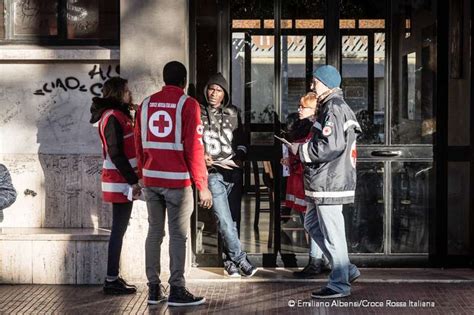 Migranti Safe Point Di Trapani Aiutate Oltre Cento Persone In Un Anno