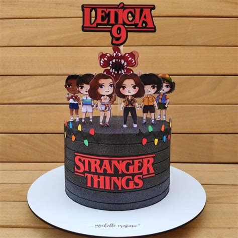 Bolo Tema Stranger Things - Bolo Stranger Things: 50 fotos e tutoriais para uma festa criativa ...