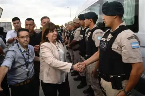 Patricia Bullrich Recibi A Las Fuerzas Federales Y Despliega Su