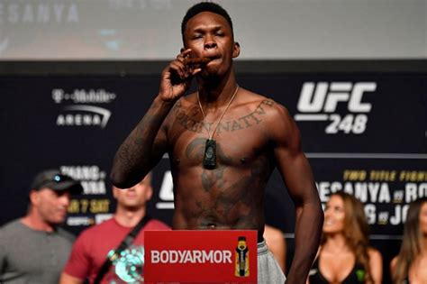 What Weight Does Ufc Middleweight Champion Israel Adesanya Walk Around At